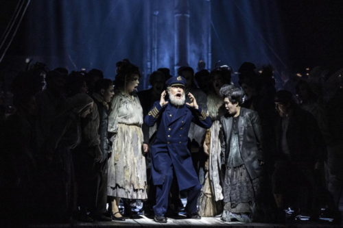 Broadway-Feeling in Erfurt: Musical "Titanic" bietet ganz große Unterhaltung